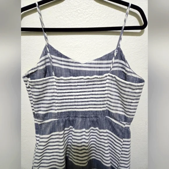 Old Navy Blue and White Stripe Dress with Smocked Back 100% Cotton Size Large - Picture 8 of 13